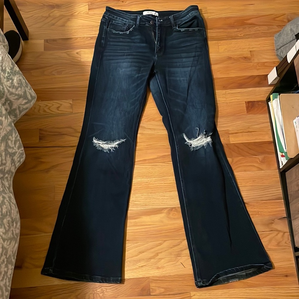 Dark Wash KanCan size 30 Bootcut Jeana